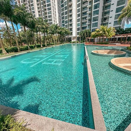Starry Homes @ Green Haven 2Beds 2Bath+Pool View Masai Ngoại thất bức ảnh