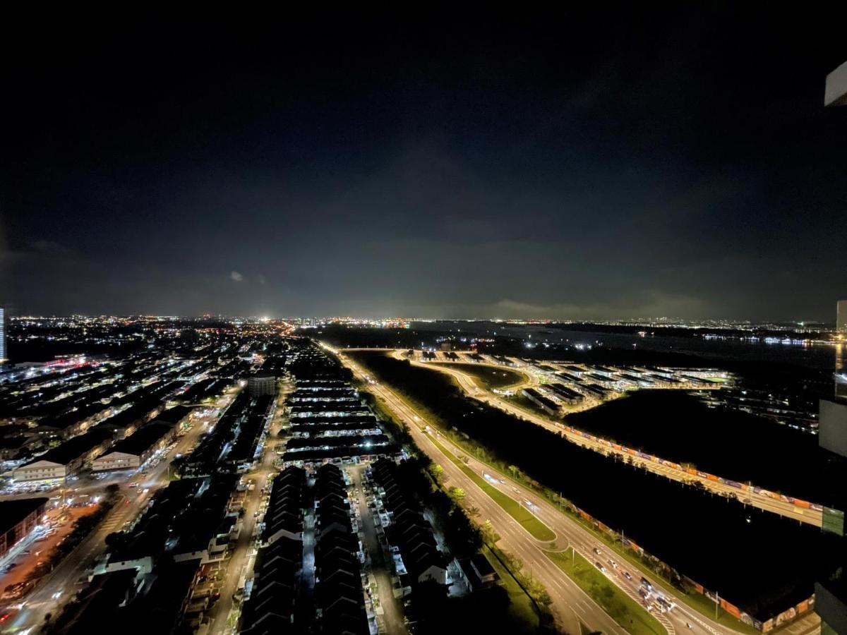 Starry Homes @ Green Haven 2Beds 2Bath+Pool View Masai Ngoại thất bức ảnh