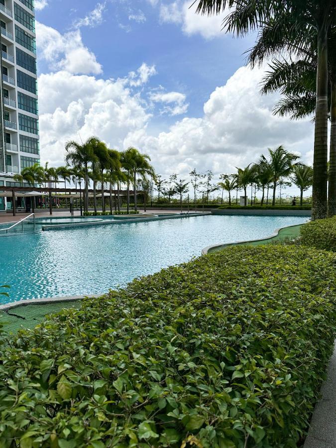Starry Homes @ Green Haven 2Beds 2Bath+Pool View Masai Ngoại thất bức ảnh